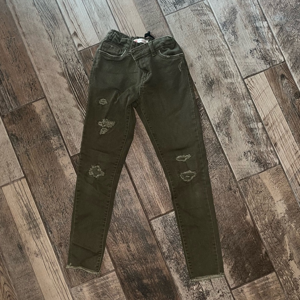 Levi’s 710 girls jeans